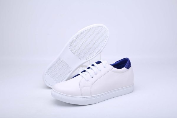 Pair of white sneakers 4 – kopio